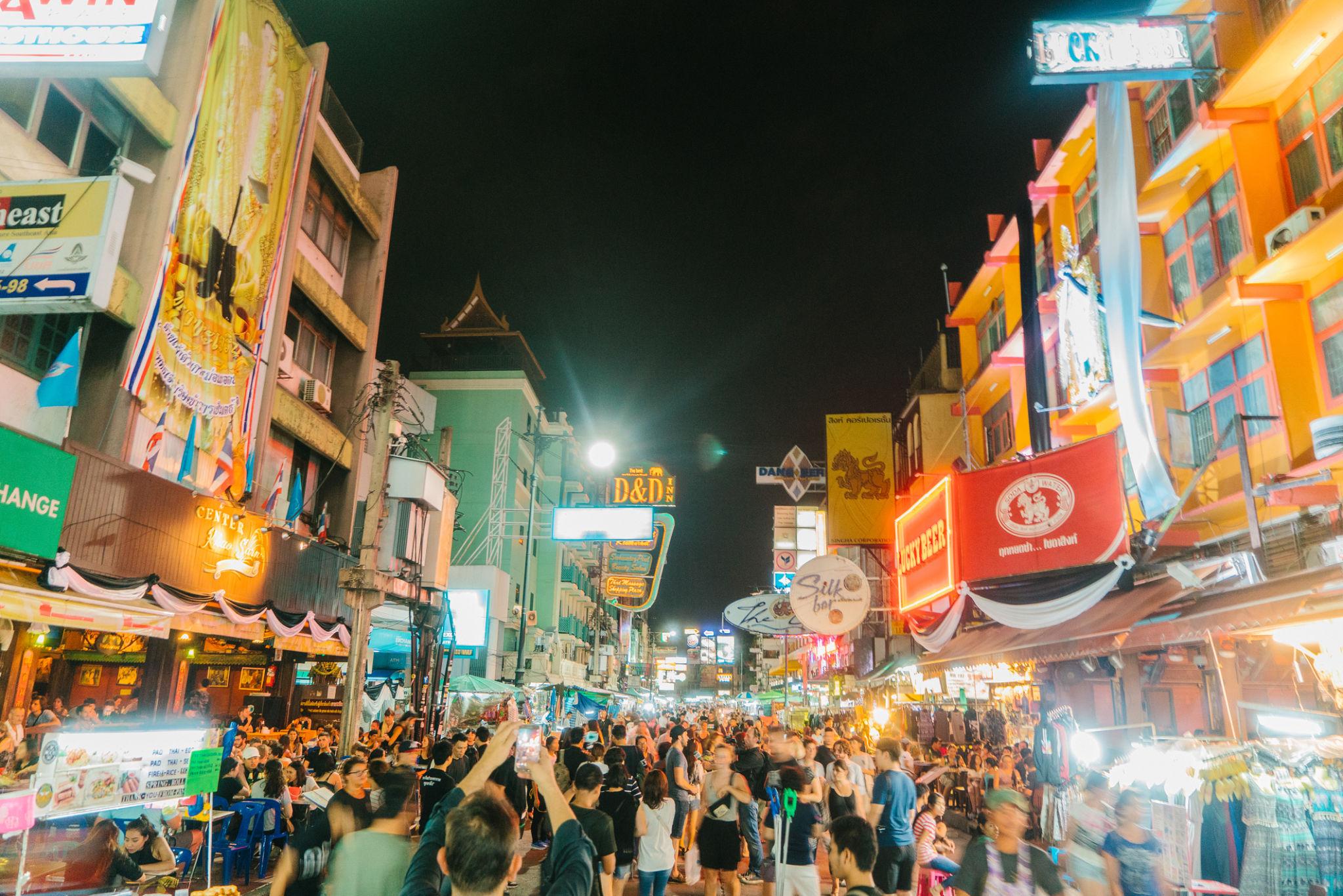 Khaosan Road nightlife Bangkok