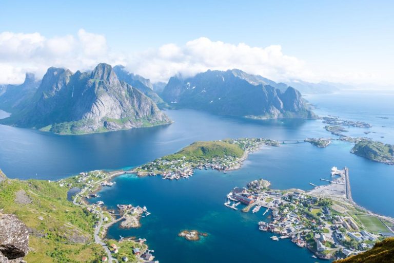Lofoten, Norway – The Surreal Arctic Islands of Northern Norway