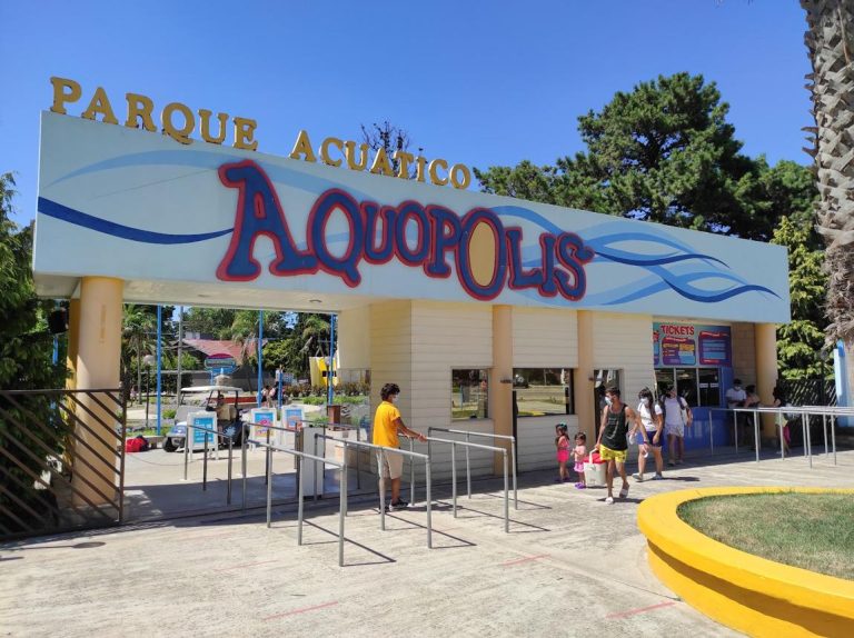 Aquopolis – The Ultimate Family Water Park Adventure You Can't Miss