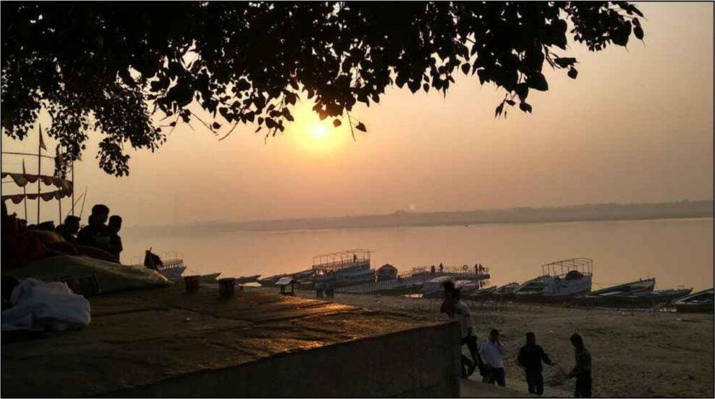 Assi Ghat – The Spiritual Riverside Gem of Varanasi You Must Experience