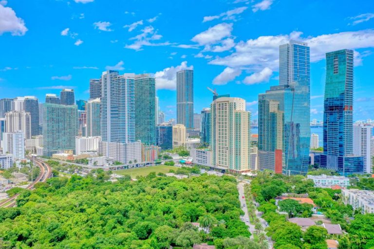 Brickell – Miami's Modern Skyline