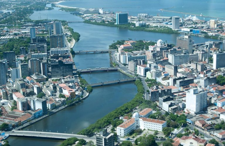 Capibaribe River – Discover Recife’s Historic Waterway of Bridges, Culture & Urban Beauty