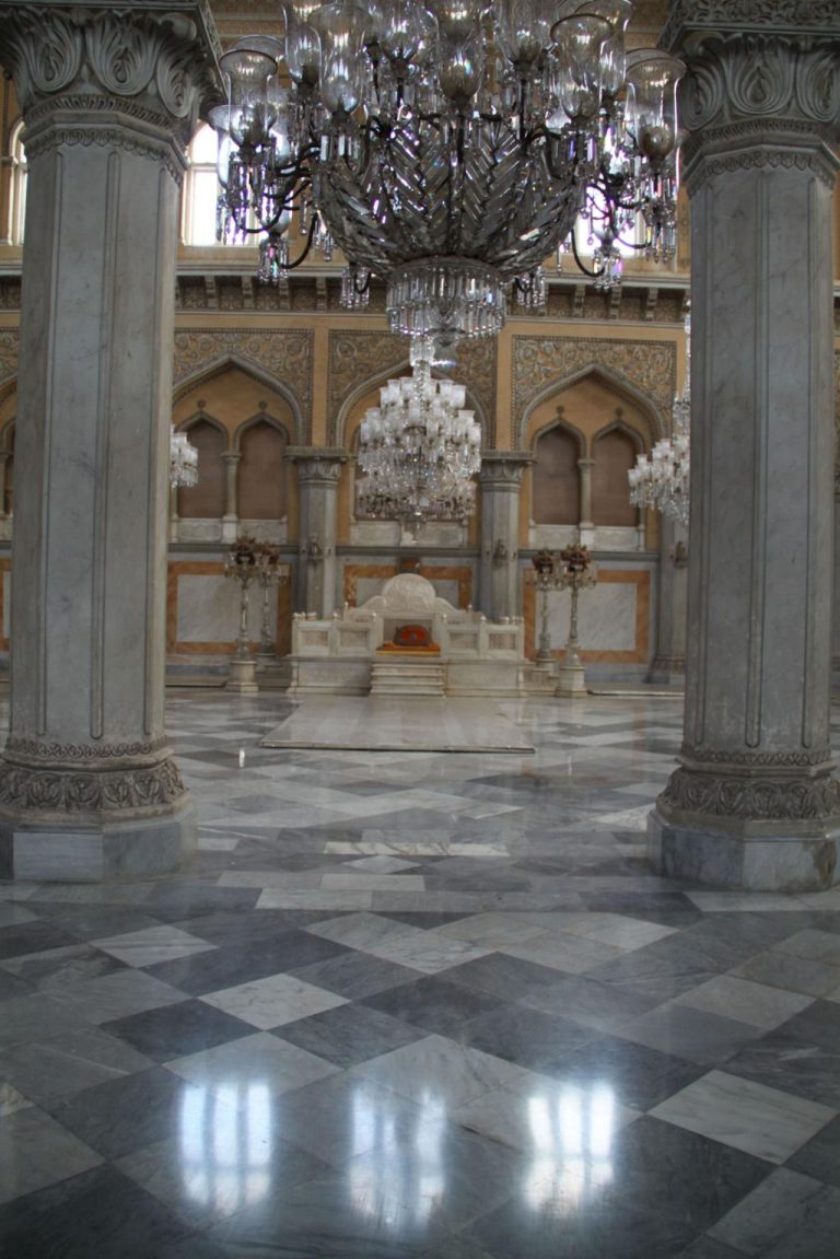 Chowmahalla Palace – Hyderabad’s Royal Gem of Nizam Grandeur and Timeless Elegance