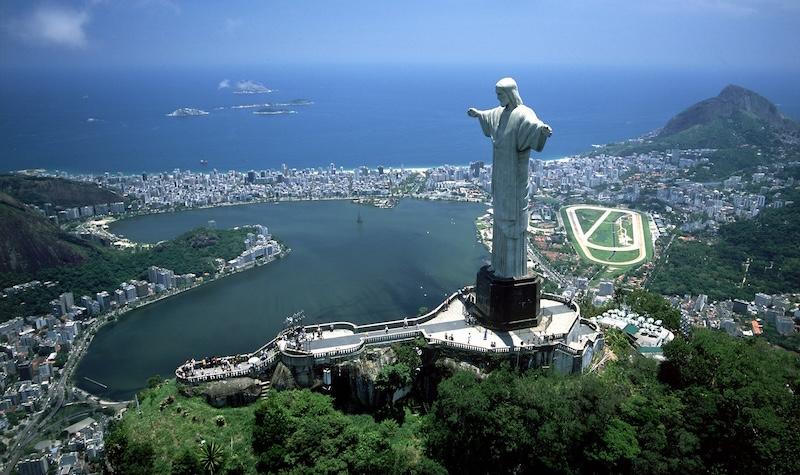 Christ the Redeemer – The Iconic Guardian of Rio de Janeiro