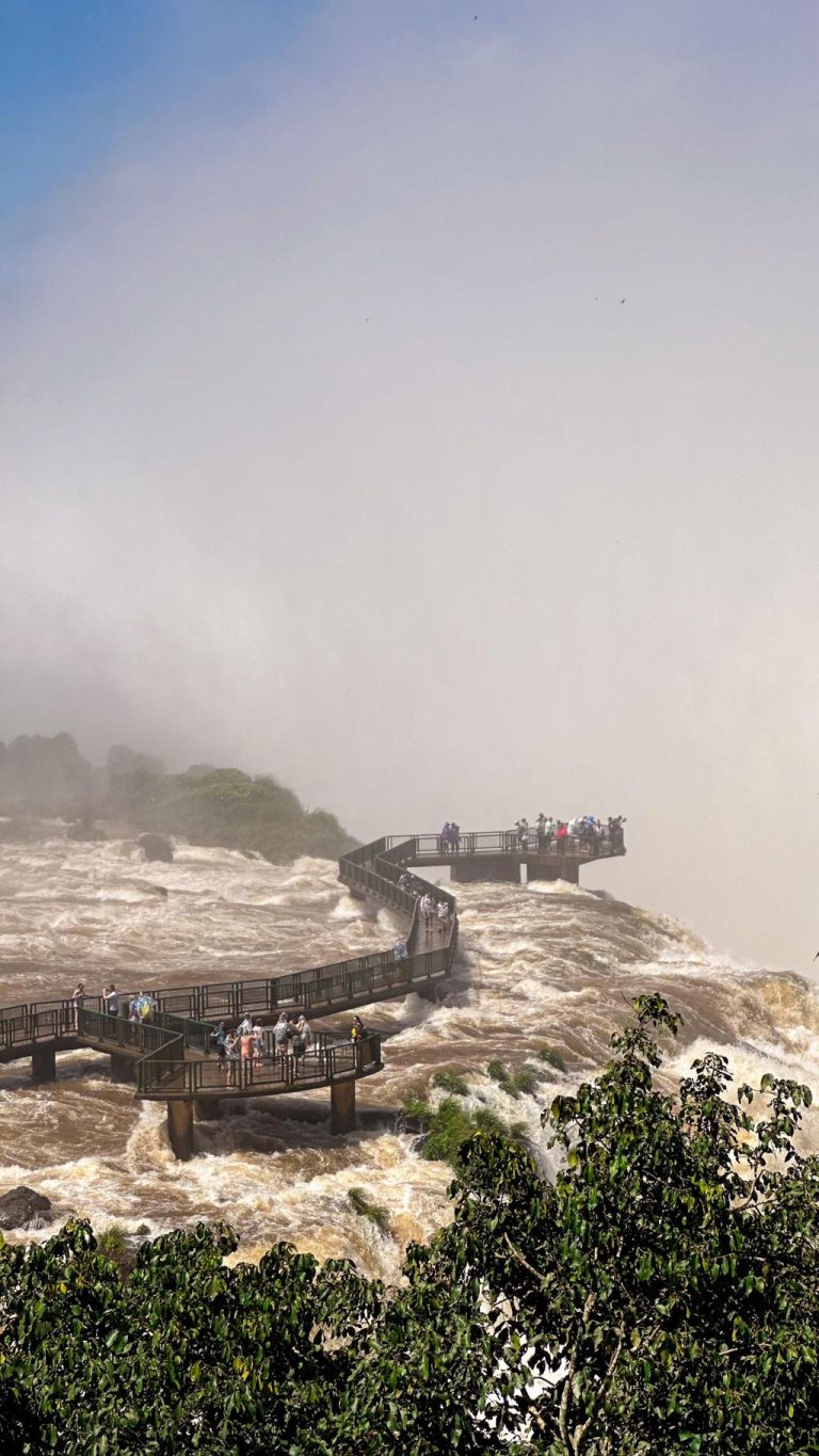 Devil's Throat – The Most Powerful View of Iguazu Falls