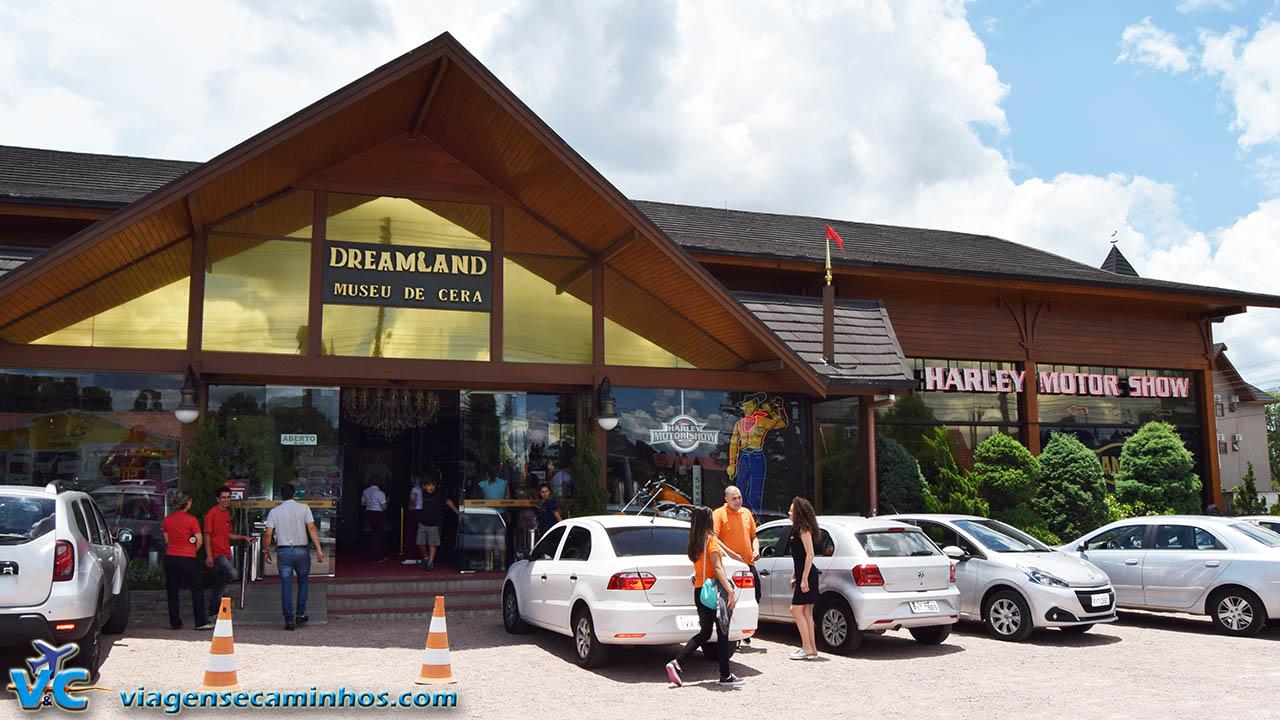 Dreamland Wax Museum – Step Into a World of Celebrity Encounters