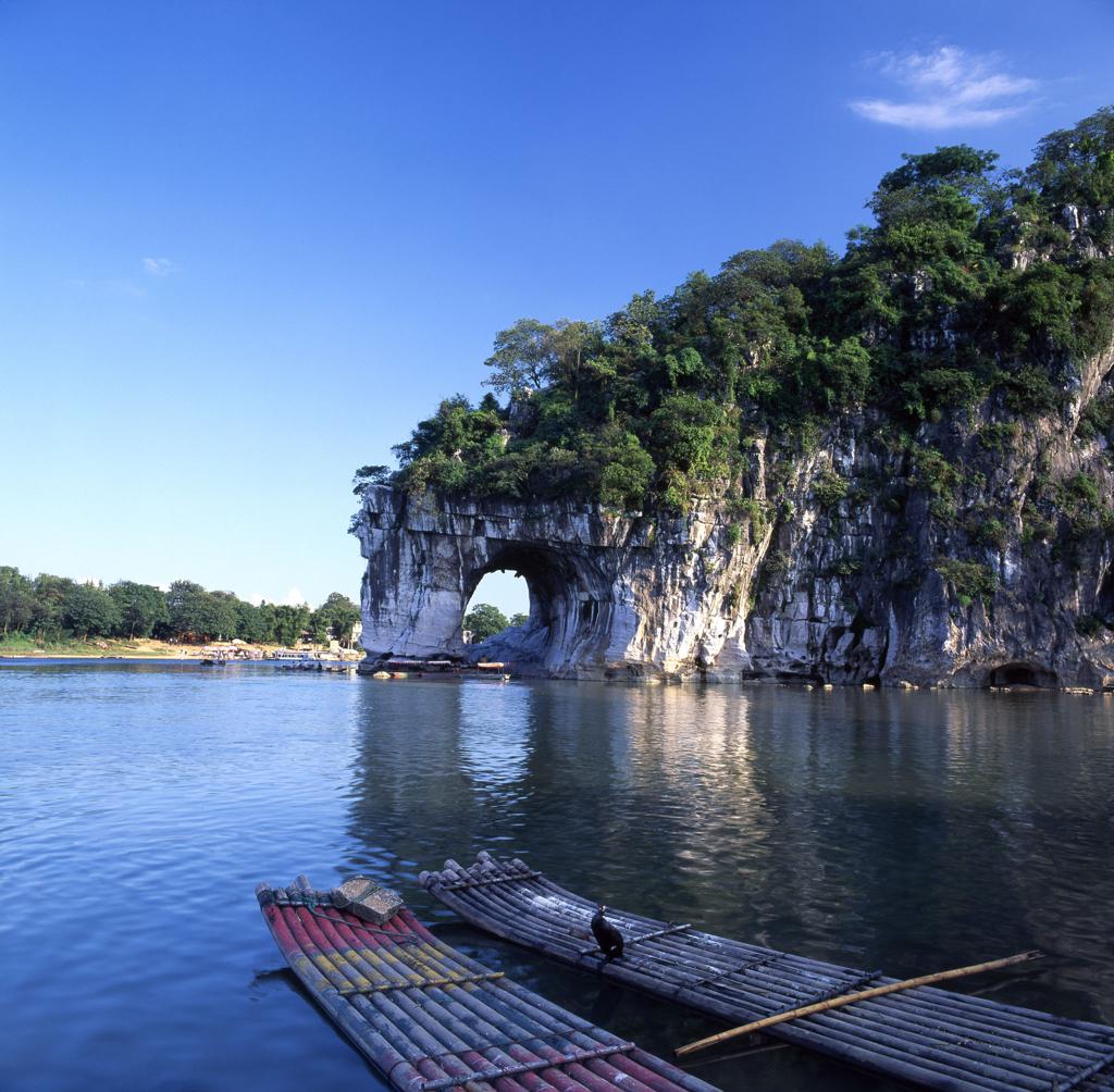 Elephant Trunk Hill – Discover Guilin's Most Iconic Natural Landmark