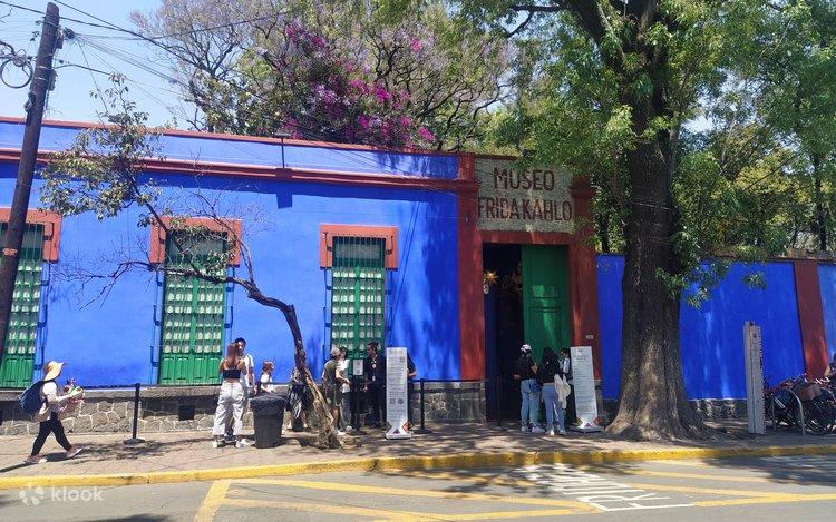 Frida Kahlo Museum – Mexico City’s Blue House