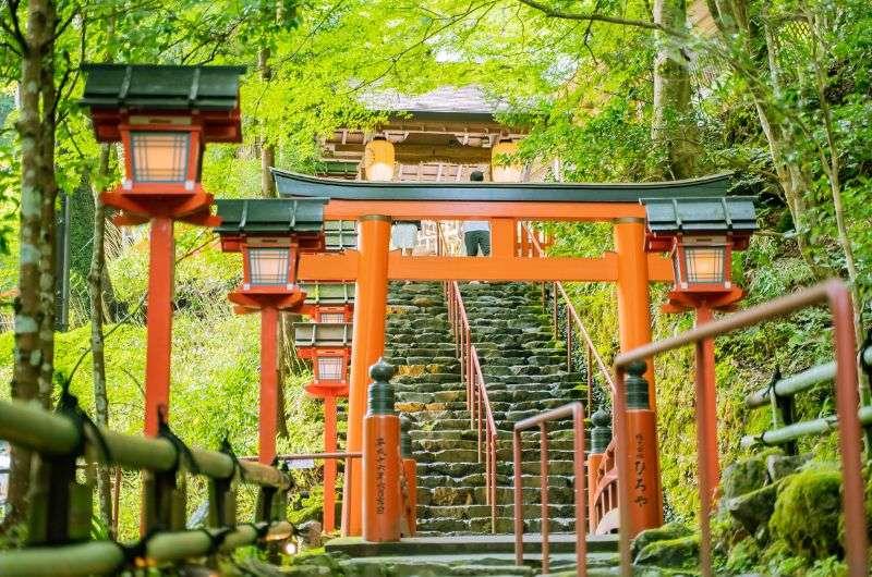Hakone Shrine – Sacred Forest Shrine by Lake Ashi