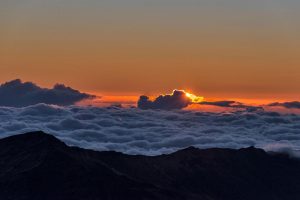 Haleakalā National Park – Maui’s Otherworldly Volcano Where Sunrise Becomes Magic