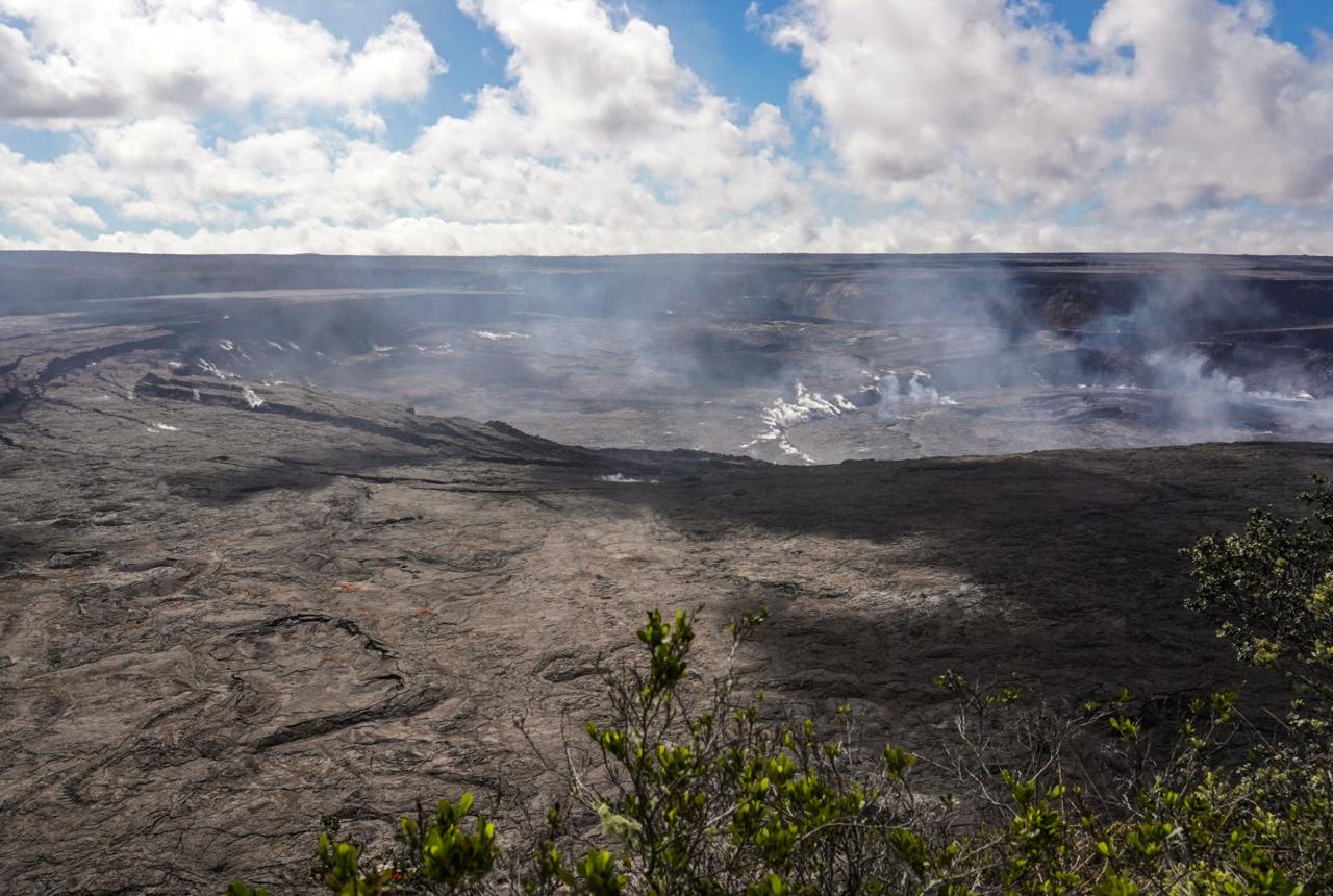 Hawaii Volcanoes National Park – Witness the Raw Power of Earth in Hawaii's Volcanic Wonderland