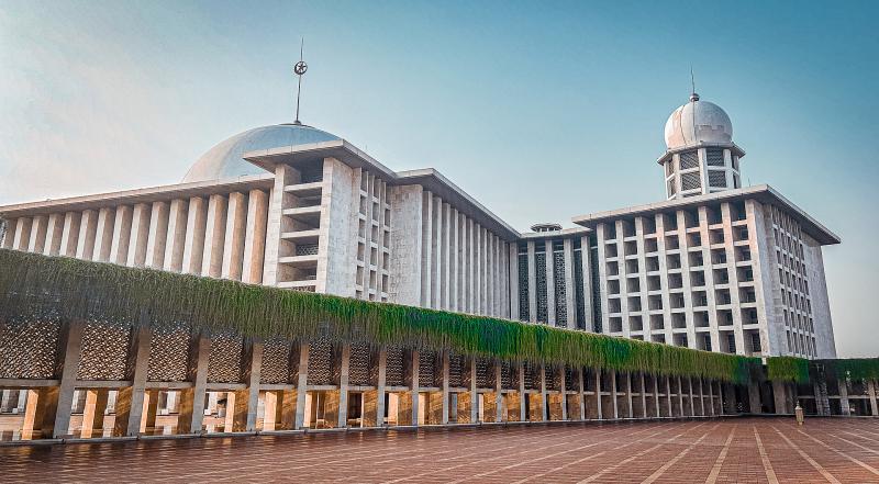 Istiqlal Mosque – Discover Southeast Asia’s Largest and Most Magnificent Mosque