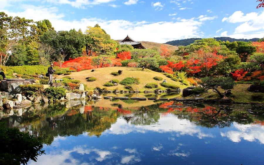 Isuien Garden – Nara’s Elegant Traditional Garden