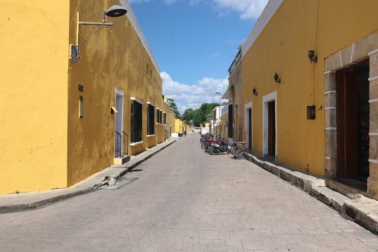 Izamal – The Magical Yellow City of Yucatán