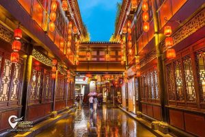 Jinli Ancient Street – Step Into Chengdu’s Timeless Lantern-Lit Culture Lane