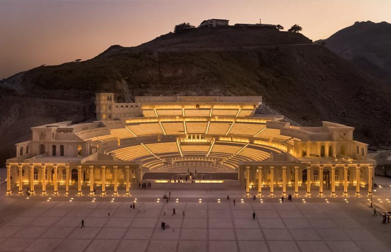 Khor Fakkan Amphitheatre: UAE’s Roman-Inspired Coastal Landmark