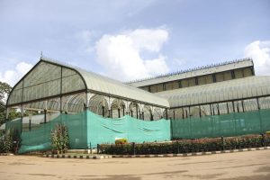 Lalbagh Botanical Garden – Bangalore’s Green Paradise of Flowers, Lakes & Heritage