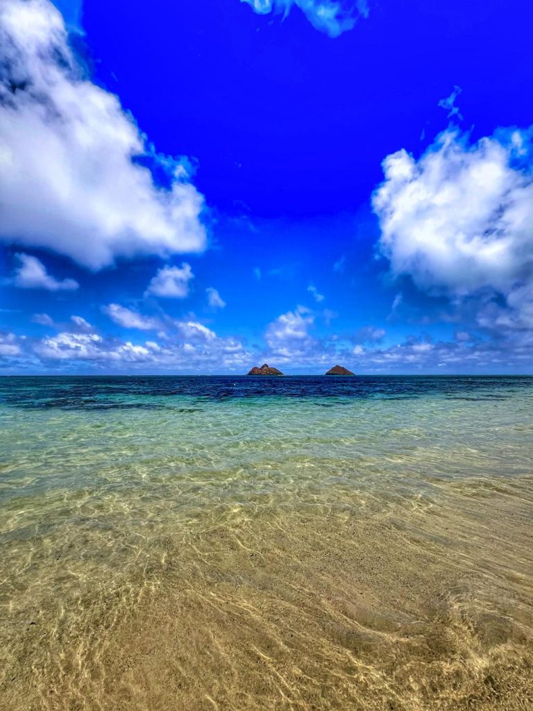 Lanikai Beach – Hawaii’s Dreamy White-Sand Escape You’ll Never Forget