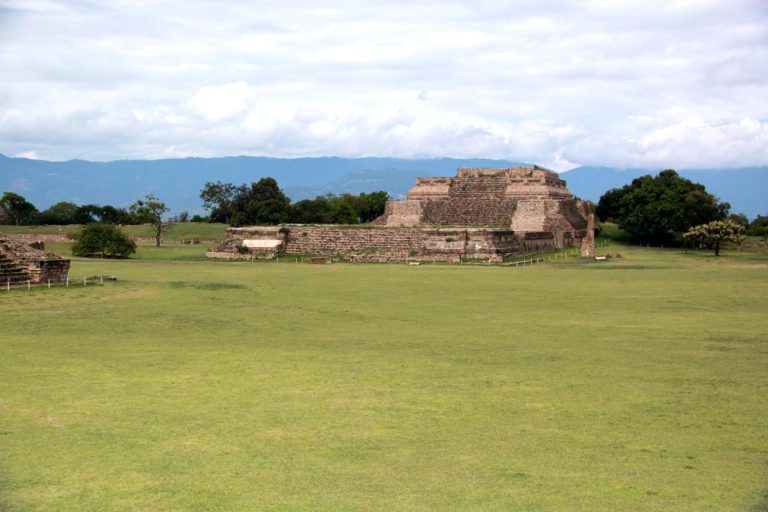 Monte Albán – Oaxaca's Ancient Hilltop City