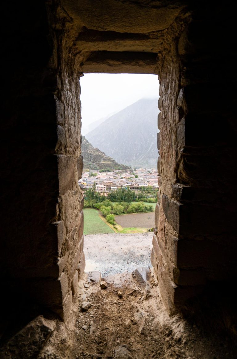 Ollantaytambo – Explore the Living Inca Fortress of the Sacred Valley, Peru