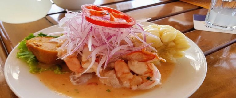 Paracas Cuisine – Discover the Fresh Flavors of Peru’s Coastal Food Paradise