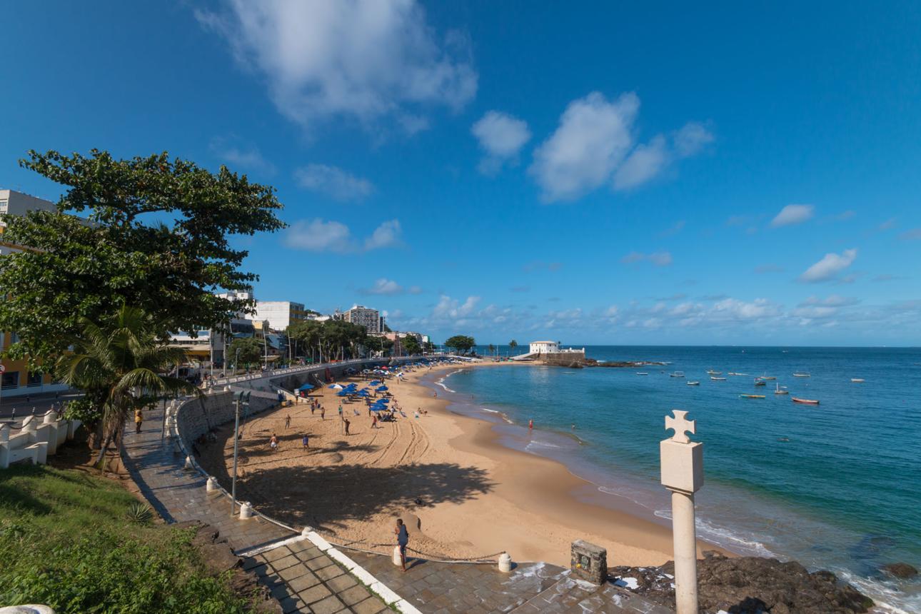 Porto da Barra Beach – Salvador's Stunning Sunset Paradise