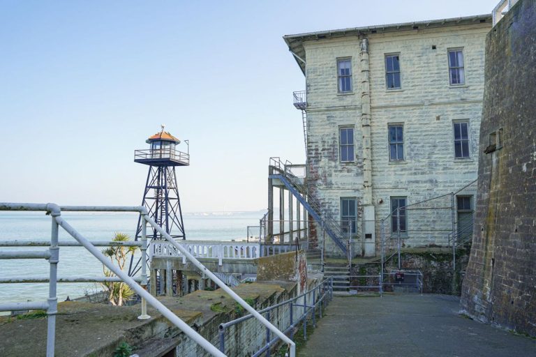 Rising from the cold waters of San Francisco Bay, Alcatraz Island is one of the most famous former prisons in the world. Known as “The Rock,” this historic island once held some of America’s most notorious criminals and today stands as a powerful symbol of history, mystery, and survival.