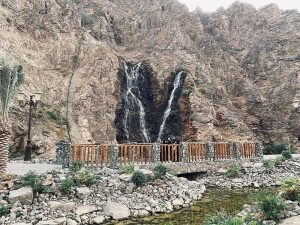 Shees Park: A Scenic Mountain Oasis in the UAE