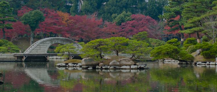 Shukkeien Garden – Tranquil Traditional Japanese Landscape in Hiroshima