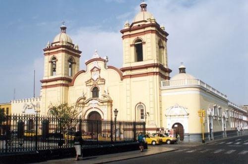 Trujillo Cathedral – Discover Peru's Timeless Colonial Masterpiece