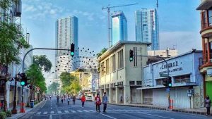 Tunjungan Street – Surabaya’s Historic Boulevard Blending Heritage and Modern Life