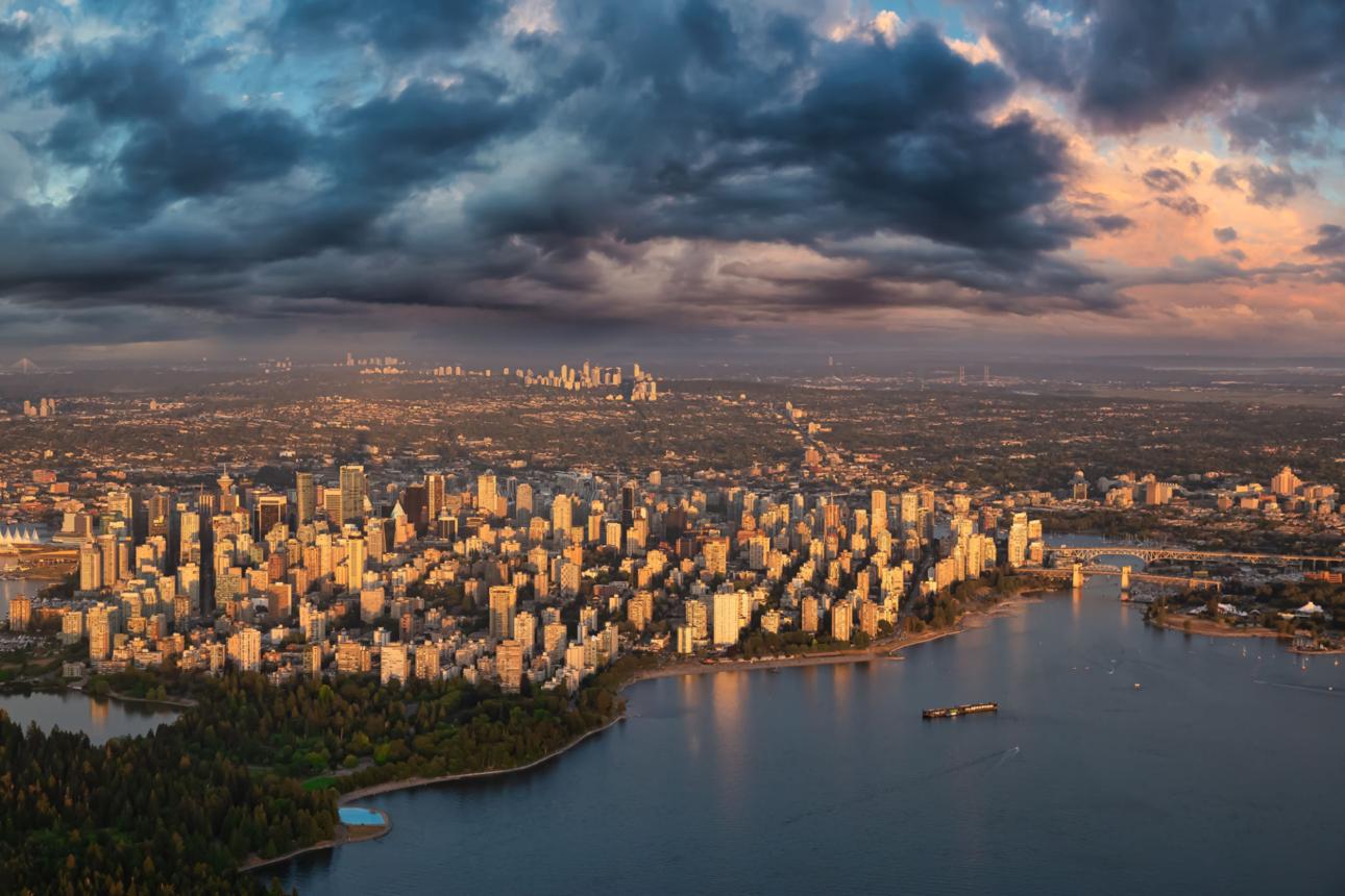 Vancouver – Where Ocean, Mountains, and Modern City Life Meet in Perfect Harmony