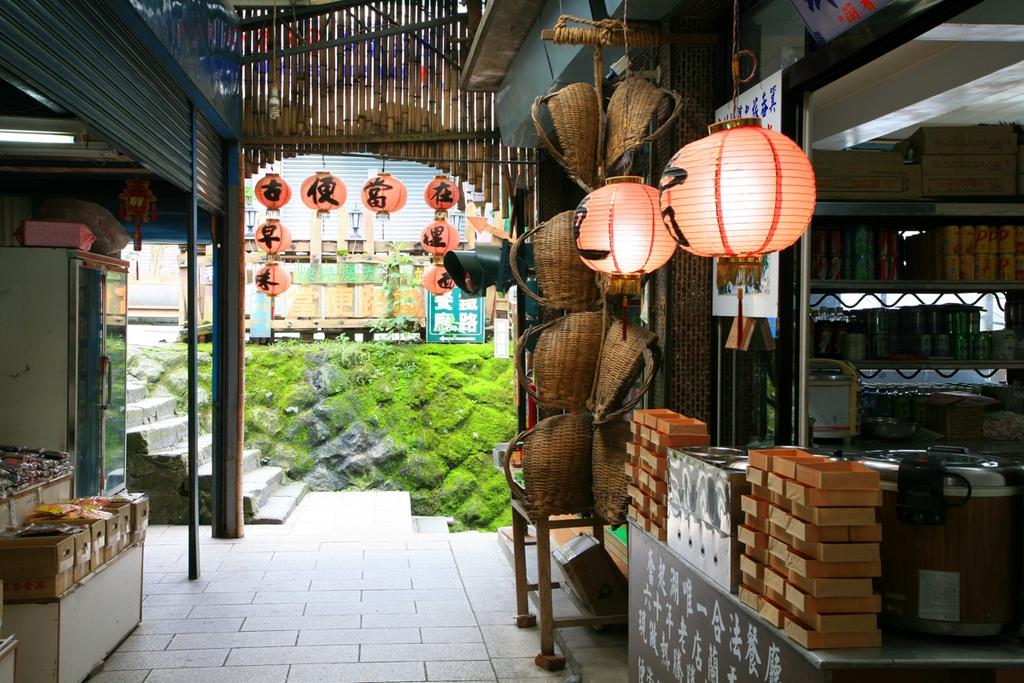 Why Alishan Cuisine Is a Must-Try Experience in Taiwan