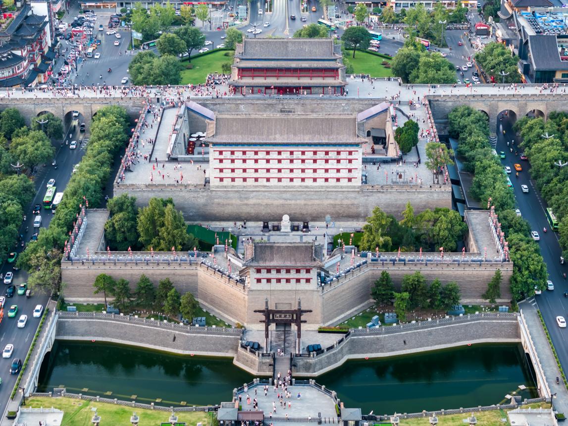 Xi'an City Wall – Walk Through China's Best-Preserved Ancient Fortress