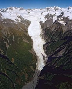 Franz Josef Glacier: Explore New Zealand’s Legendary Glacier Adventure
