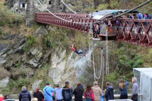 Kawarau Bridge Bungy: Experience the World’s First Commercial Bungy Jump in New Zealand