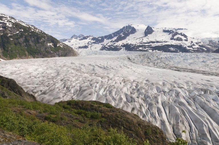 Mendenhall Glacier: Explore Alaska’s Spectacular Ice Wonderland