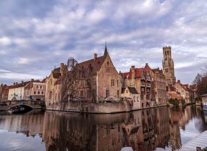 Rozenhoedkaai: Discover Bruges’ Most Photographed Canal View