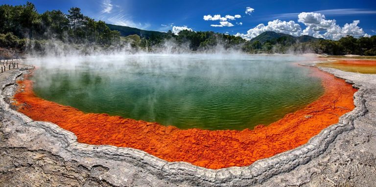 Wai-O-Tapu Thermal Wonderland: Explore New Zealand’s Most Colorful Geothermal Park