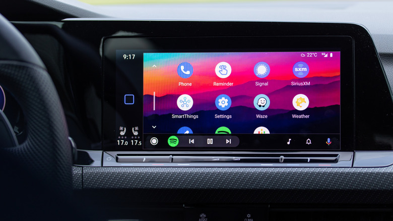 Android Auto vs Android Automotive: What's the Difference?