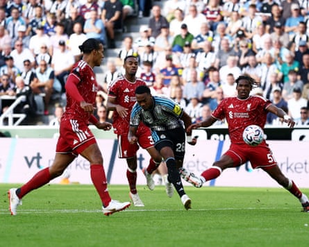 Liverpool's Dramatic Comeback: Dominik Szoboszlai Scores Late Penalty to Salvage Point at Newcastle