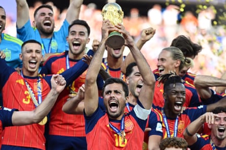 Rodri Completes €60m Barcelona Transfer, Replaces Sergio Busquets as Club's New Midfield Maestro
