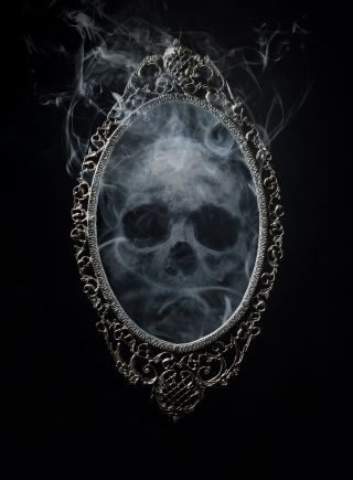 The Mirror Effect: Uncovering Hidden Patterns in Relationships